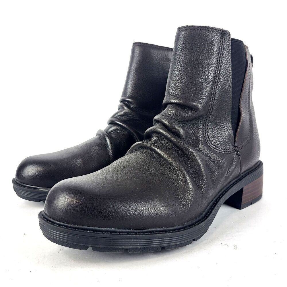 Clarks Collection Hearth Rose Leather Ankle Boot 8 M